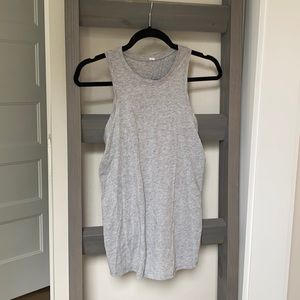 Lululemon All Tied Up Tank Sz 2 Gray